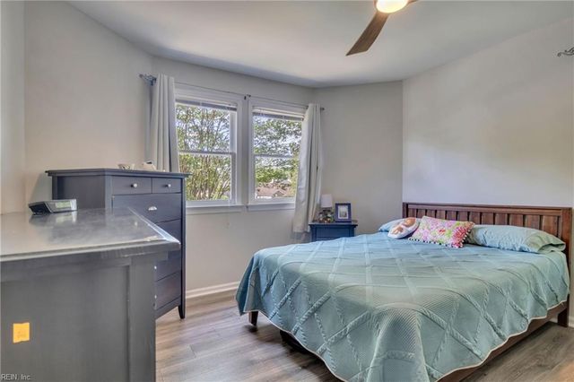 919 Belvoir CIR, Newport News, VA 23608