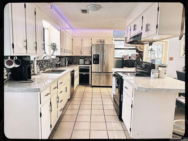 450 Plum Hollow Boulevard, Hot Springs, AR 71913