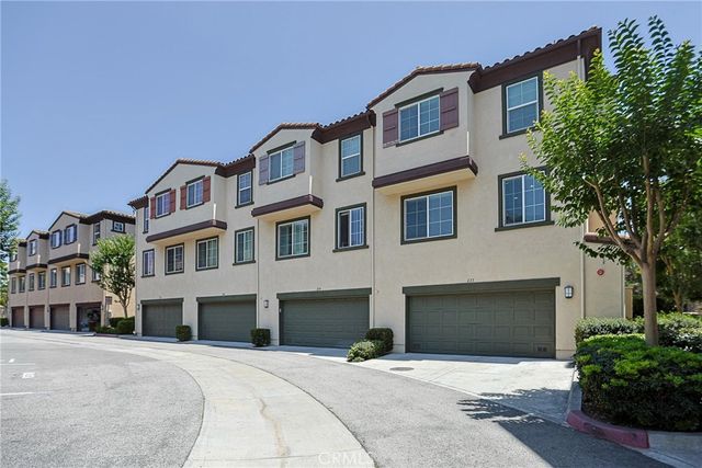 233 Camphor, Orange, CA 92868