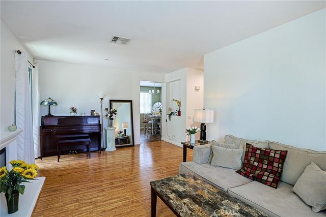 233 Camphor, Orange, CA 92868