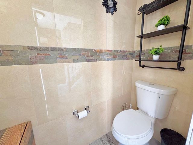 3142 WHISPERING TRAILS STREET, Winter Haven, FL 33884