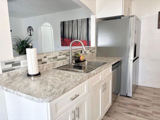 3142 WHISPERING TRAILS STREET, Winter Haven, FL 33884