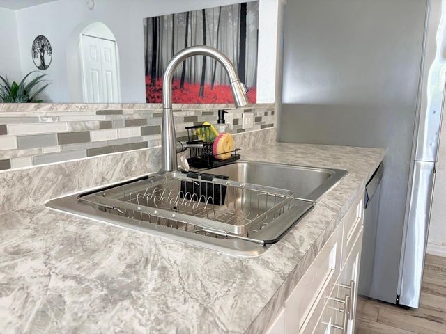 3142 WHISPERING TRAILS STREET, Winter Haven, FL 33884