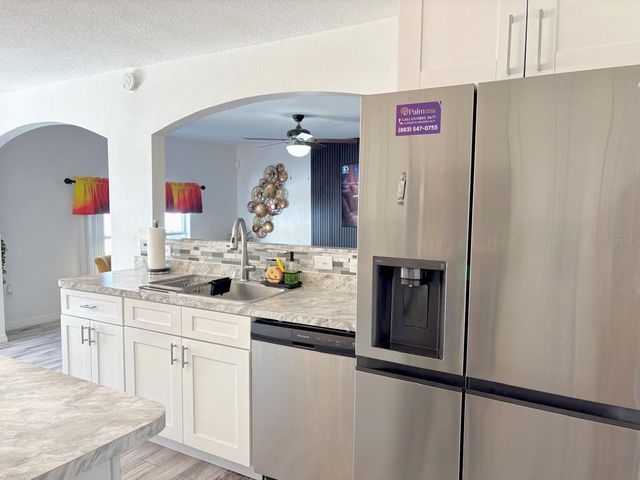 3142 WHISPERING TRAILS STREET, Winter Haven, FL 33884