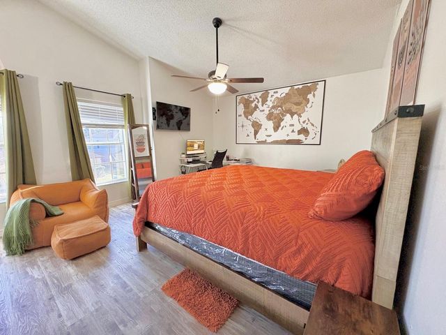 3142 WHISPERING TRAILS STREET, Winter Haven, FL 33884