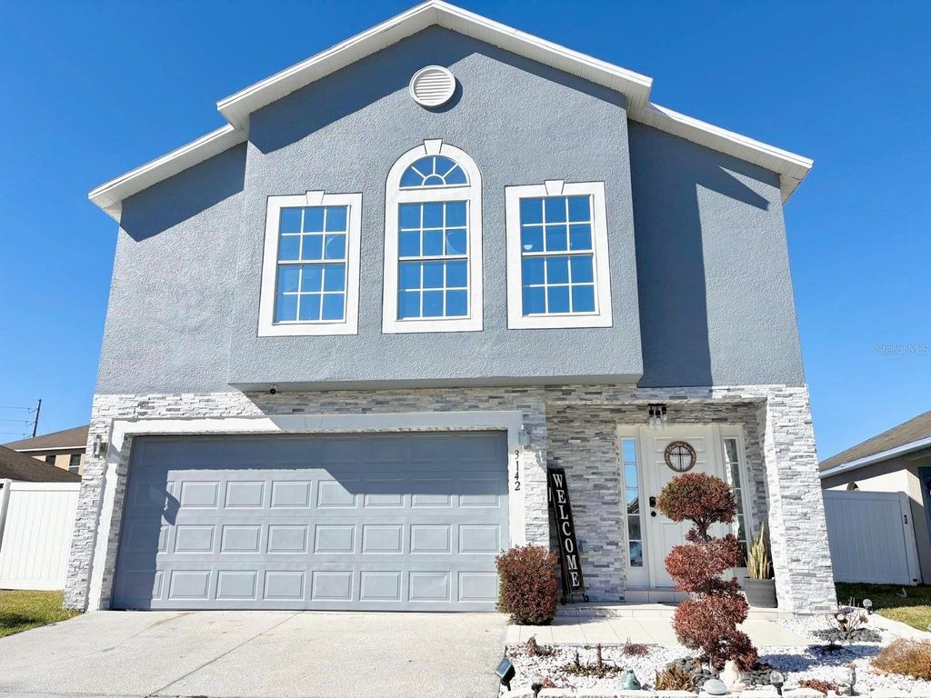 3142 WHISPERING TRAILS STREET, Winter Haven, FL 33884