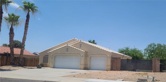 5119 S Amber Sands Drive, Fort Mohave, AZ 86426