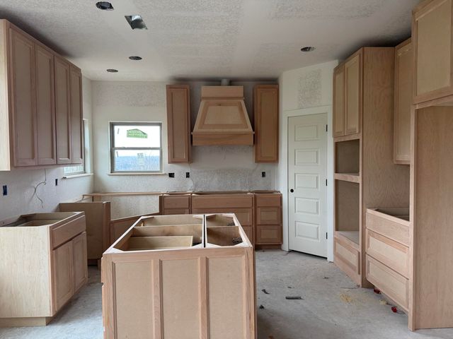 301 Blackberry Court, Cassville, MO 65625