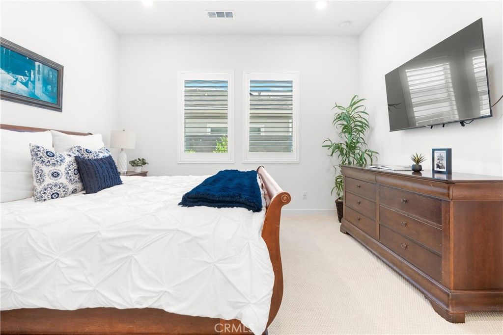 Image 17 of property listing at 806 Sunrise Road, Ladera Ranch, CA 92694