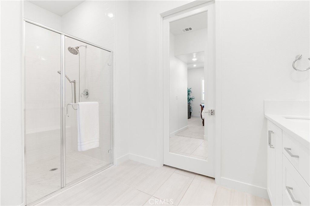 Image 19 of property listing at 806 Sunrise Road, Ladera Ranch, CA 92694