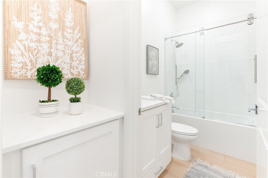 Image 25 of property listing at 806 Sunrise Road, Ladera Ranch, CA 92694