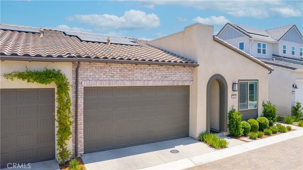 Image 32 of property listing at 806 Sunrise Road, Ladera Ranch, CA 92694