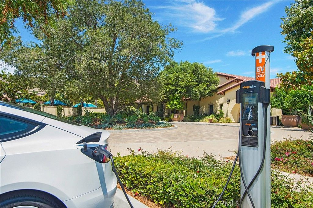 Image 39 of property listing at 806 Sunrise Road, Ladera Ranch, CA 92694