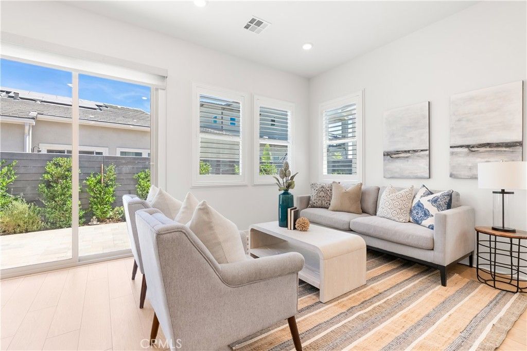 Image 9 of property listing at 806 Sunrise Road, Ladera Ranch, CA 92694