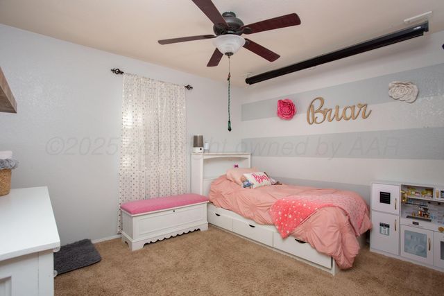 5607 FOXCROFT Drive, Amarillo, TX 79109