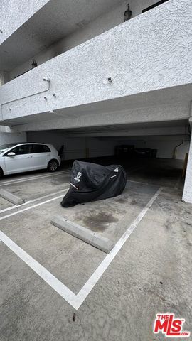 3729 Delmas Terrace, Los Angeles, CA 90034