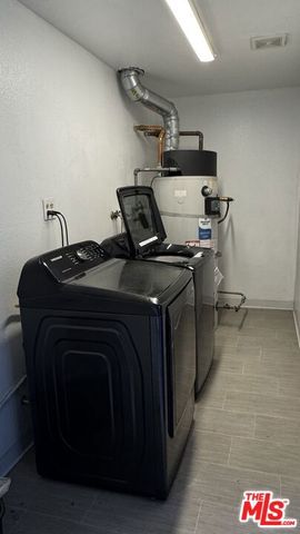 3729 Delmas Terrace, Los Angeles, CA 90034