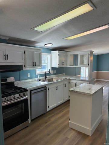 5817 N Rod & Gun Club Road, Bruceville, IN 47516