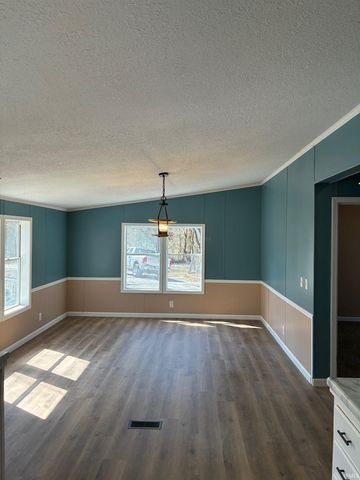 5817 N Rod & Gun Club Road, Bruceville, IN 47516