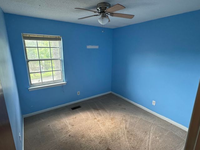 7709 E Village Lane, Hixson, TN 37343