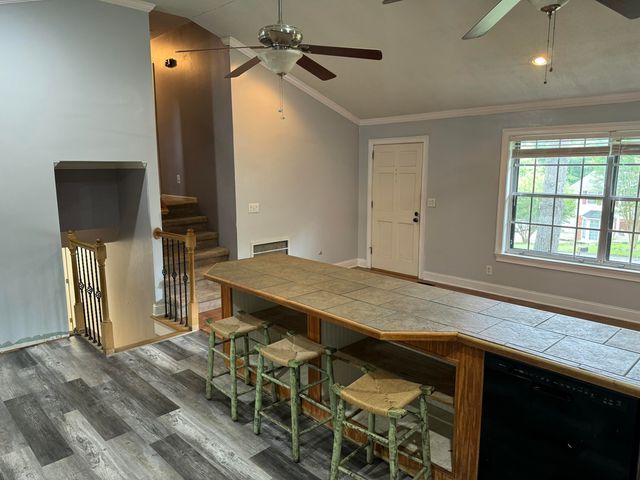 7709 E Village Lane, Hixson, TN 37343