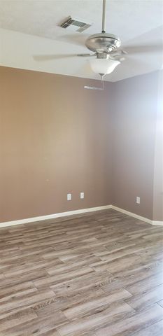 22106 Bridgestone Oak Drive, Spring, TX 77388