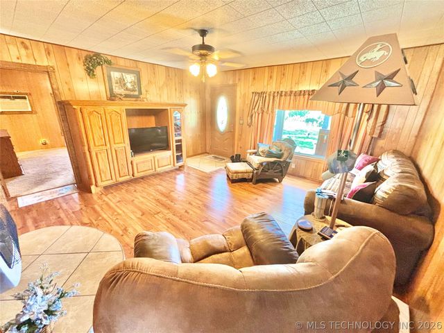 30190 W County Road 1240, Stigler, OK 74462