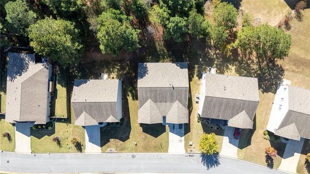 87 Possum Creek Lane, Dallas, GA 30132