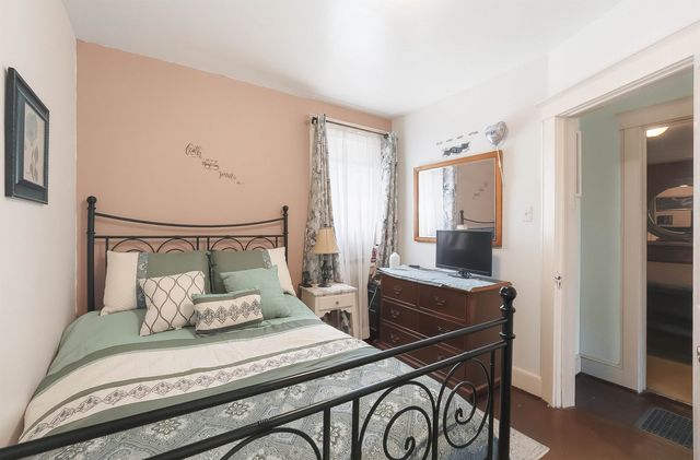 52 HARCOURT AVE, Bergenfield, NJ 07621