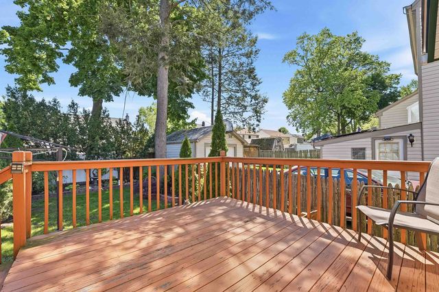 52 HARCOURT AVE, Bergenfield, NJ 07621