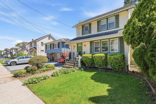 52 HARCOURT AVE, Bergenfield, NJ 07621