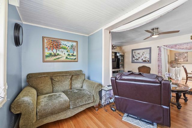 52 HARCOURT AVE, Bergenfield, NJ 07621