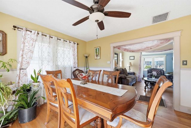 52 HARCOURT AVE, Bergenfield, NJ 07621