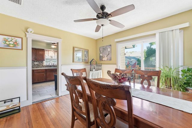 52 HARCOURT AVE, Bergenfield, NJ 07621