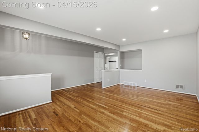 5358 Church Hill Drive, Troy, MI 48085