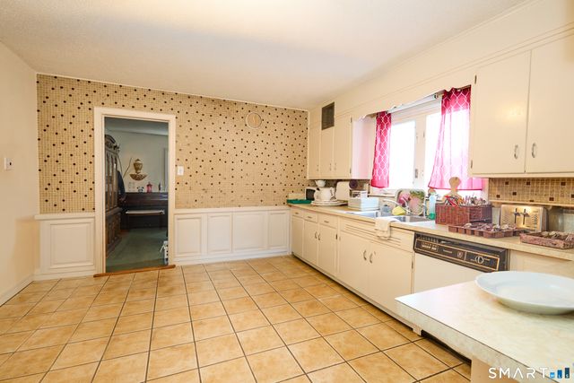 625 Clark Street, Bridgeport, CT 06606