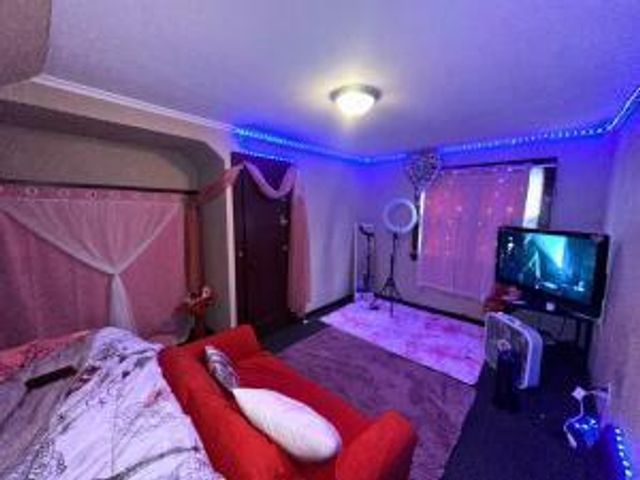 4415 N 36th STREET, Milwaukee, WI 53209