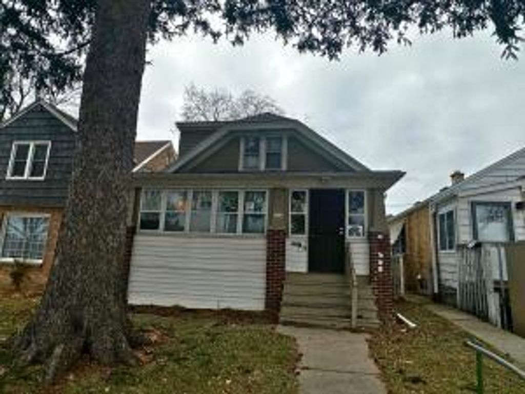 4415 N 36th STREET, Milwaukee, WI 53209