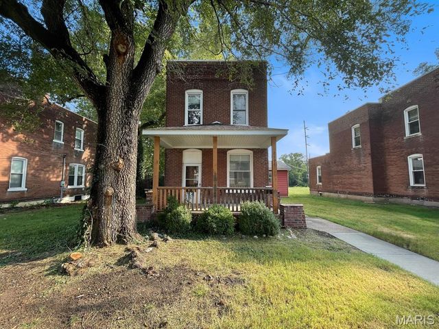 2007 W A Street, Belleville, IL 62226