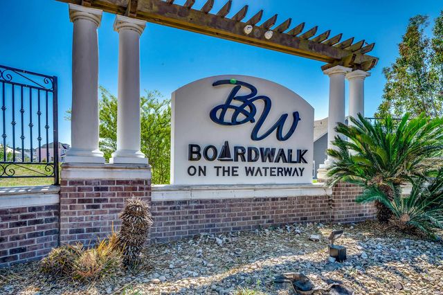 313 Harbour View Dr., Myrtle Beach, SC 29579