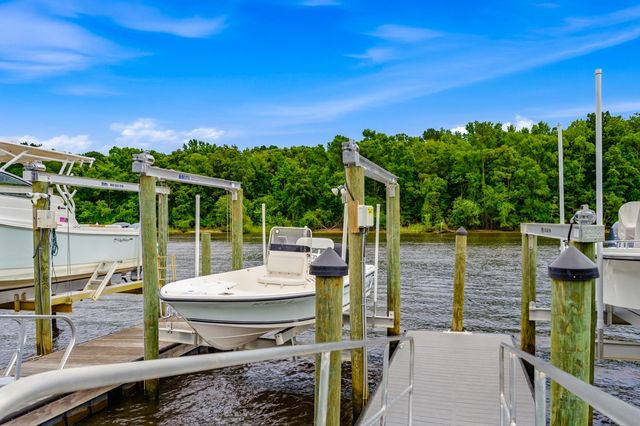 313 Harbour View Dr., Myrtle Beach, SC 29579