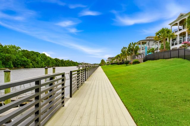 313 Harbour View Dr., Myrtle Beach, SC 29579