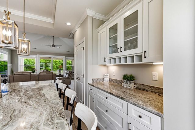 313 Harbour View Dr., Myrtle Beach, SC 29579