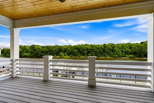 313 Harbour View Dr., Myrtle Beach, SC 29579