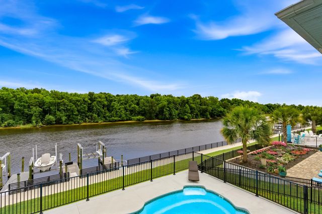 313 Harbour View Dr., Myrtle Beach, SC 29579