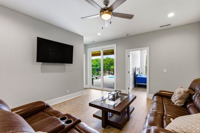 313 Harbour View Dr., Myrtle Beach, SC 29579
