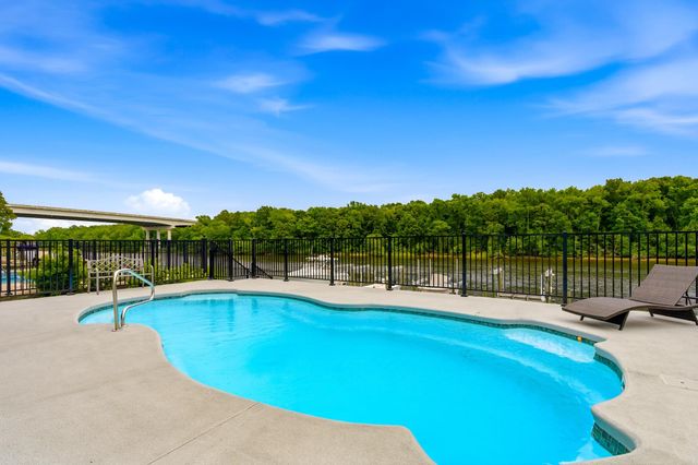 313 Harbour View Dr., Myrtle Beach, SC 29579