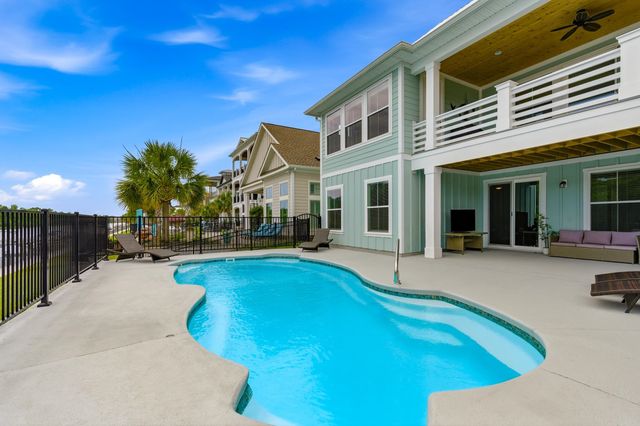 313 Harbour View Dr., Myrtle Beach, SC 29579