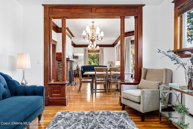 6955 Apple Alley, Bonners Ferry, ID 83805