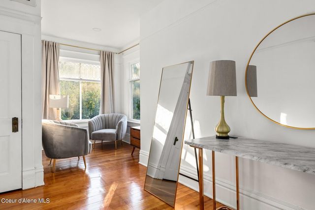 6955 Apple Alley, Bonners Ferry, ID 83805